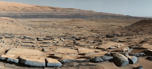 mars-curiosity-rover-gale-crater-beauty-shot-pia19839-full